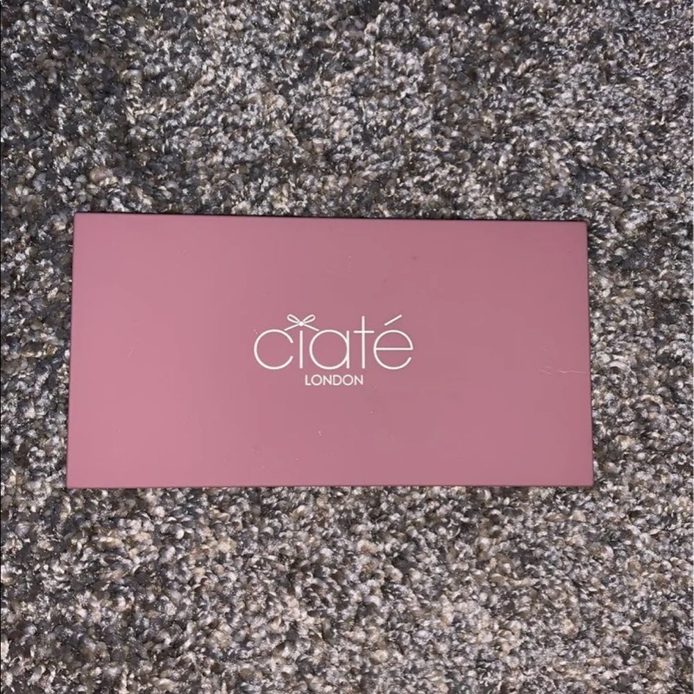 Ciate Velvet Palette